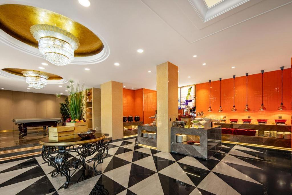 Jinrong International Hotel Şanghay Dış mekan fotoğraf