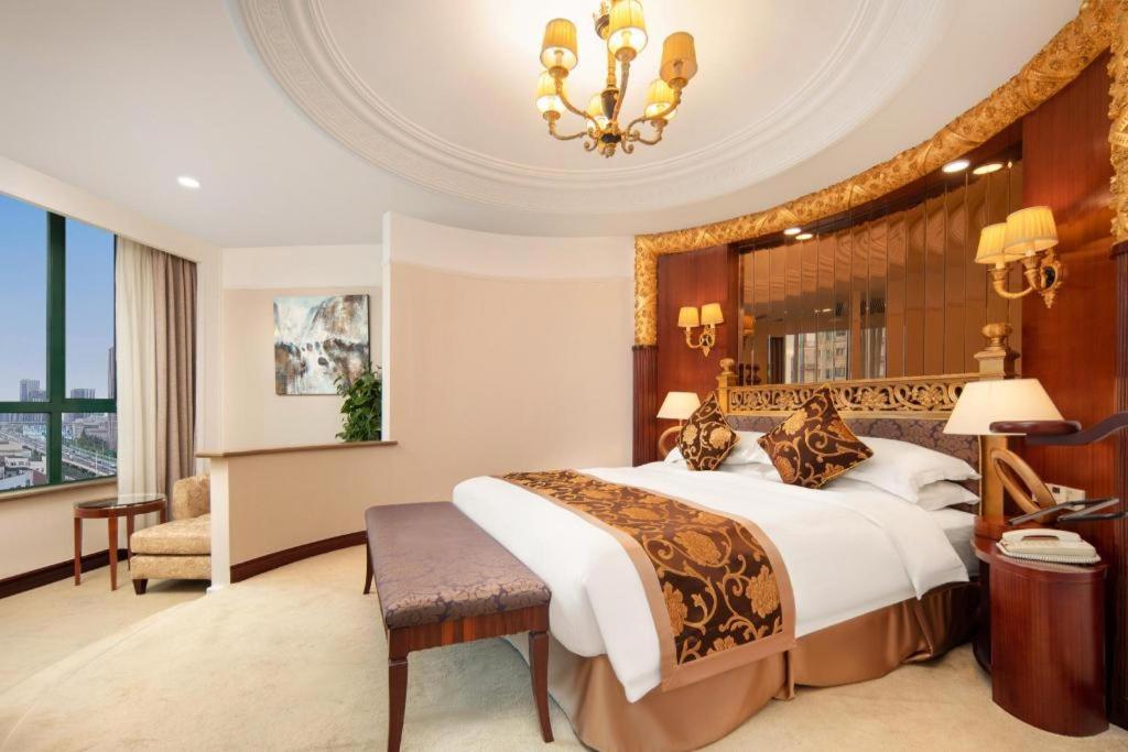Jinrong International Hotel Şanghay Dış mekan fotoğraf