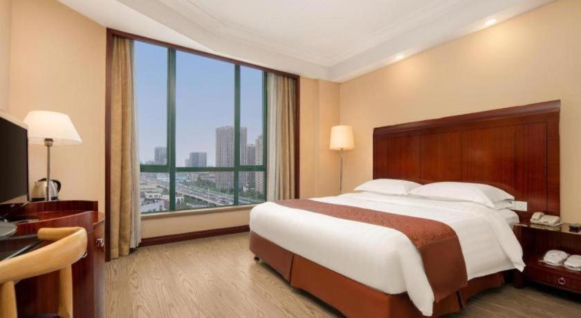 Jinrong International Hotel Şanghay Dış mekan fotoğraf